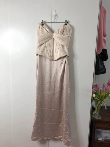House eve ivory satin - cb,