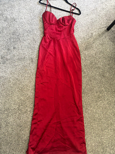 House red satin - of,