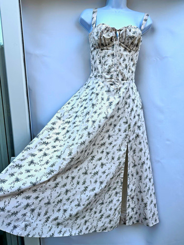 House white floral - of,