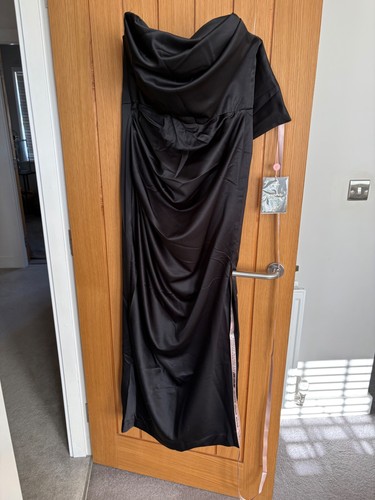 House dress - of,