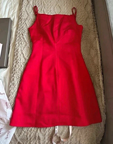 House dainty red - dainty,